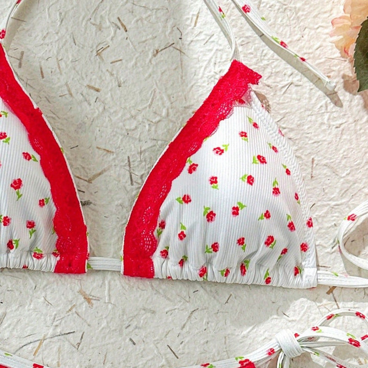 Damen Triangel-Bikini mit verspieltem Erdbeer-Muster Echo Archiv