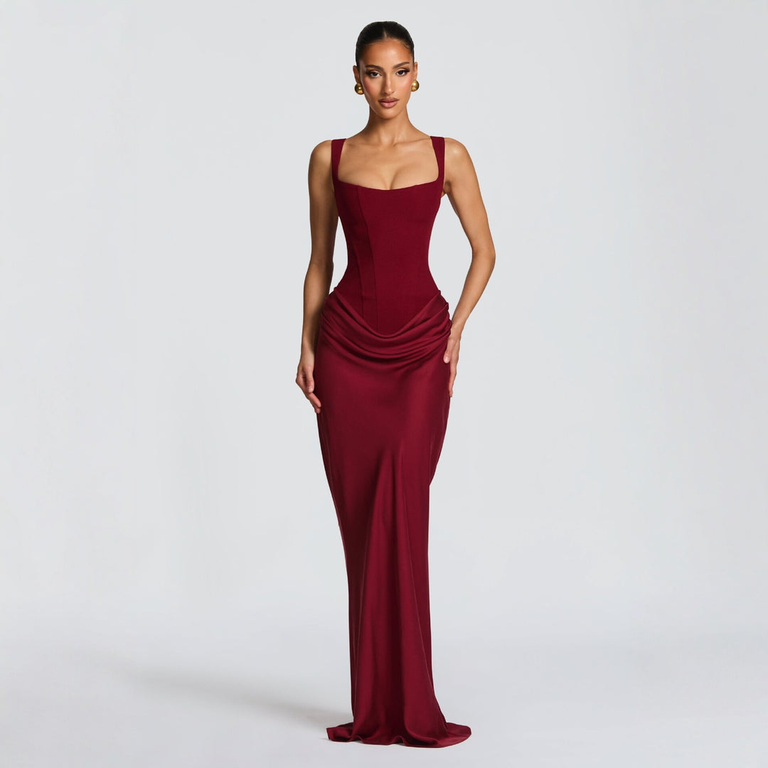 Damen Elegantes Maxikleid mit raffiniertem Drapierungseffekt Echo Archiv