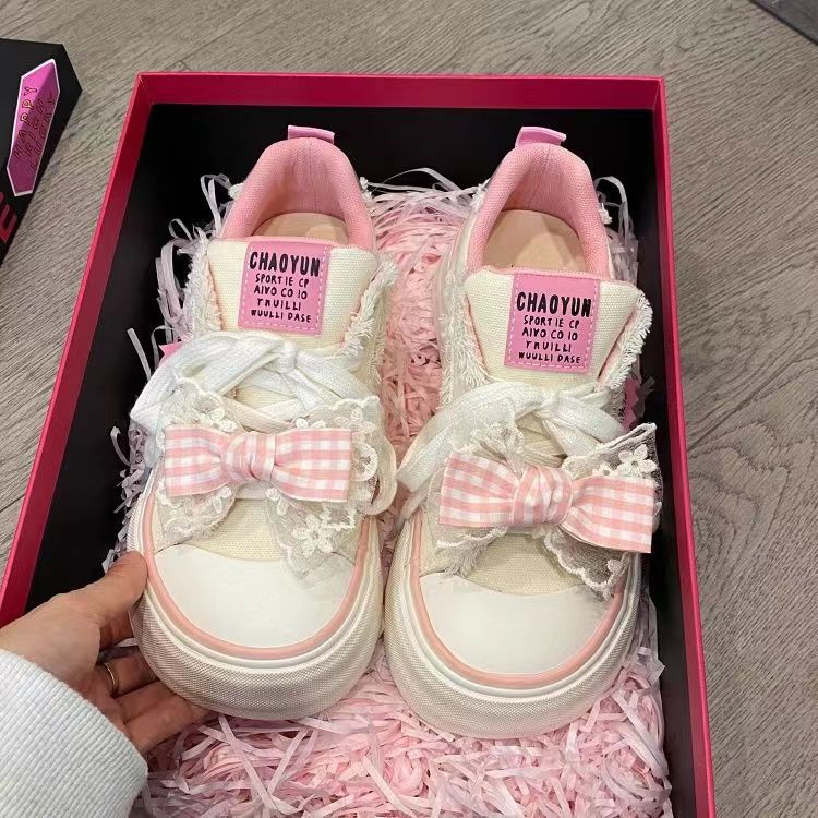 Damen Sneaker mit verspielten Schleifen-Details und rutschfester Sohle Echo Archiv