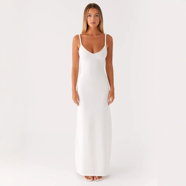 Damen Elegantes Maxirockkleid mit tiefem V-Ausschnitt und feinen Trägern Echo Archiv