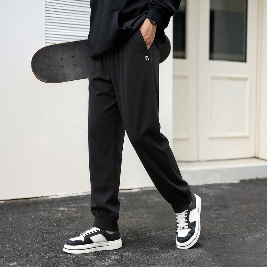 Herren Sportliche Freizeithose im modernen Look Echo Archiv