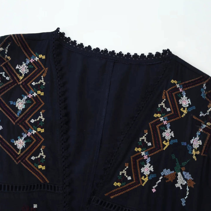 Damen nan bestickte Kimono-Jacke mit Bindeband, Häkelkante und ellenbogenlangen Ärmeln Echo Archiv
