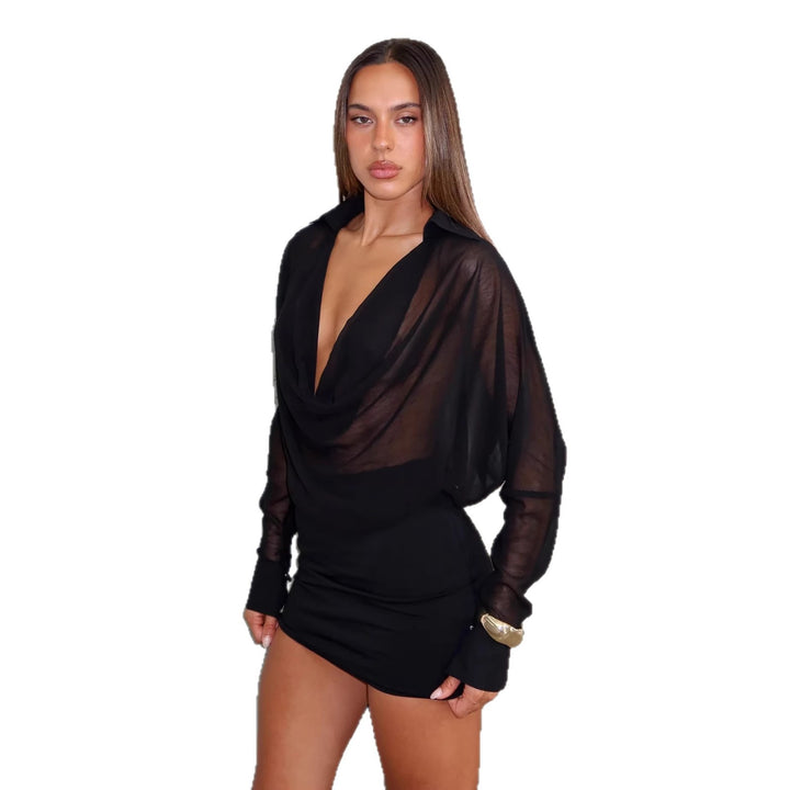 Damen Langärmliges Schmeichelkleid mit sexy V-Ausschnitt und Wickeldetail Echo Archiv