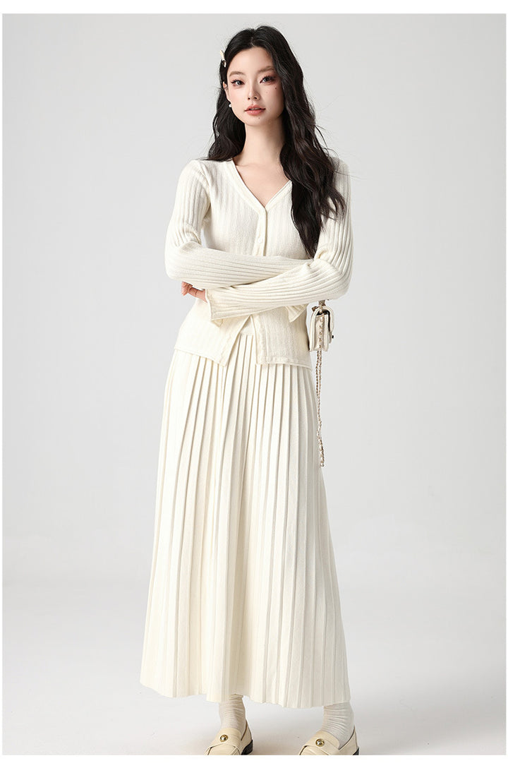 Damen Feines Strick-Set mit V-Ausschnitt Cardigan und plissiertem Maxirock Echoarchiv