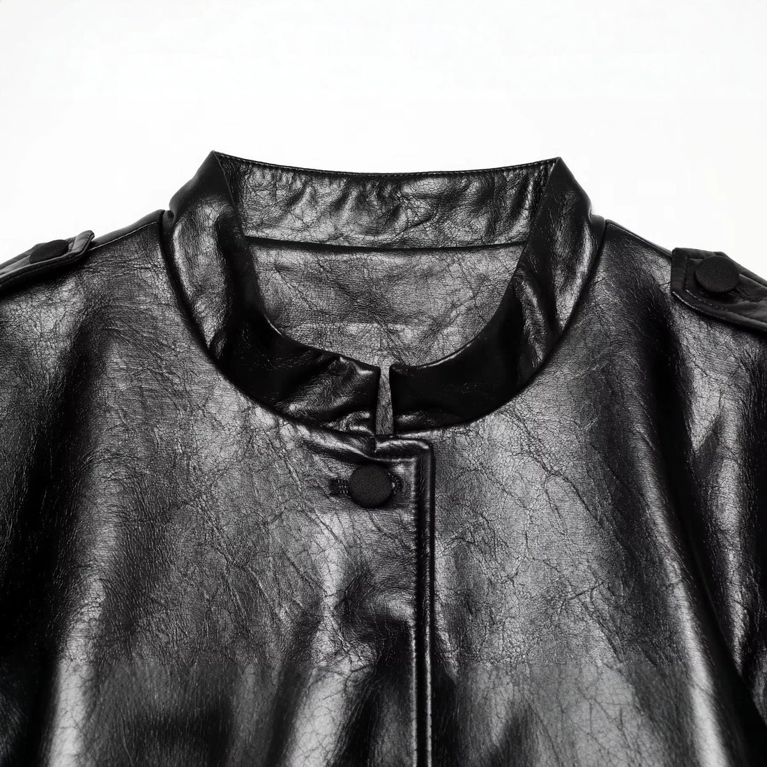 Damen Taillierter Kunstleder-Blouson mit Bindegürtel und Pattentaschen Echo Archiv