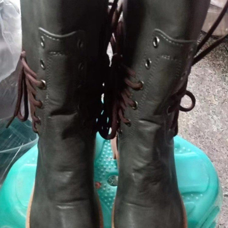 Damen Vintage-Leder Schnürstiefel mit Nietenbesatz und mittlerem Blockabsatz Echo Archiv
