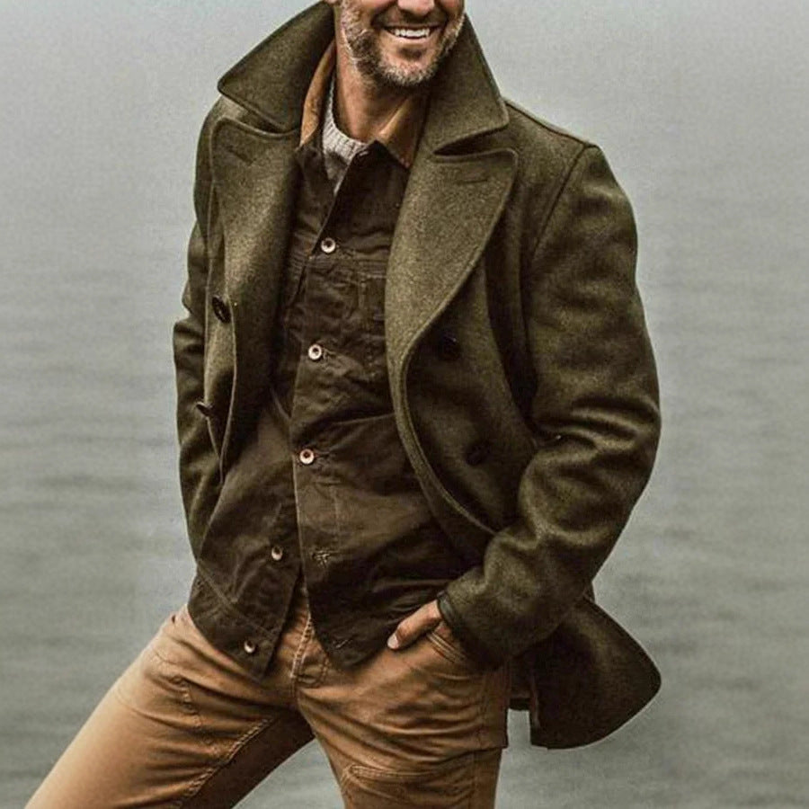 Herren Doppelreihiger Wollmantel im Peacoat-Stil mit breitem Revers – Montevé