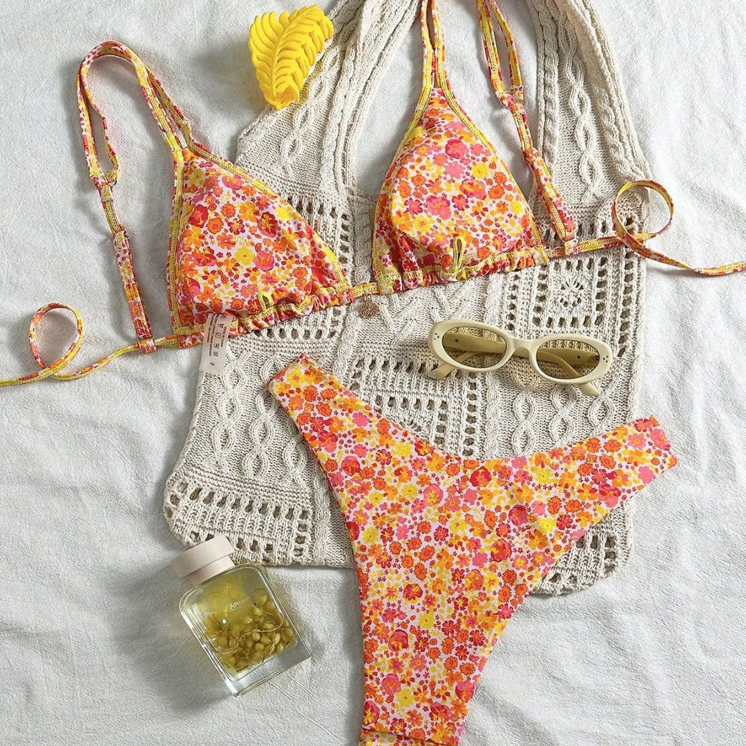 Damen Triangel-Bikini mit fließendem Floral-Design Echo Archiv
