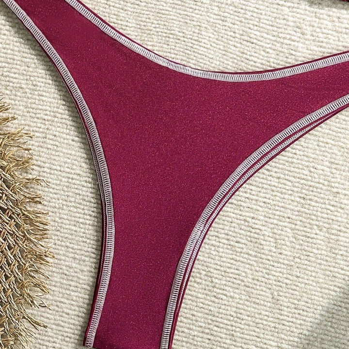 Damen Triangel-Bikini mit feinen Kontrastnähten Echo Archiv