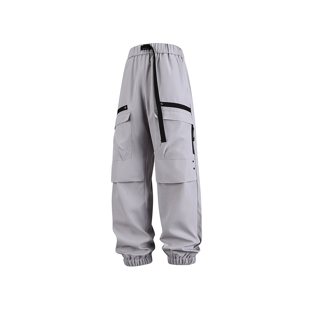 Herren weite Cargo-Jogginghose im Tech‑Utility‑Look mit elastischem Bund und multifunktionalen Klapptaschen Echo Archiv