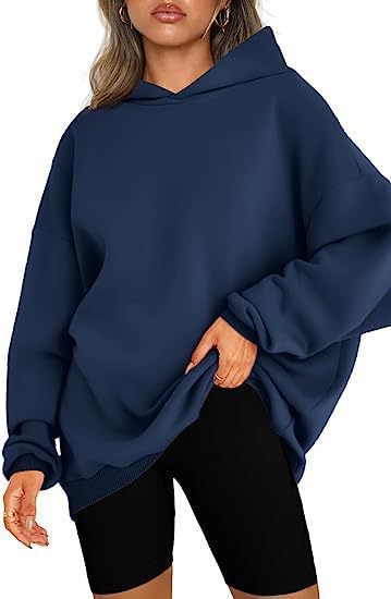 Damen nan oversized Kapuzenpullover im Boxy-Cut mit innen angerautem Fleece, überschnittener Schulter und verlängertem Rückenteil Echo Archiv