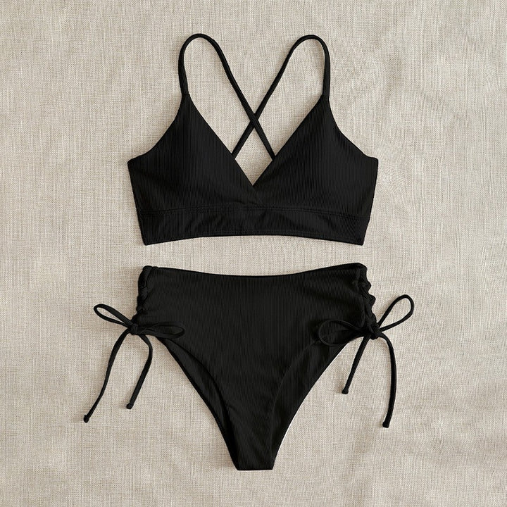 Damen Zweiteiliger Bikini mit verstellbaren Schnürungen und rückseitigem Kreuz-Träger Echo Archiv