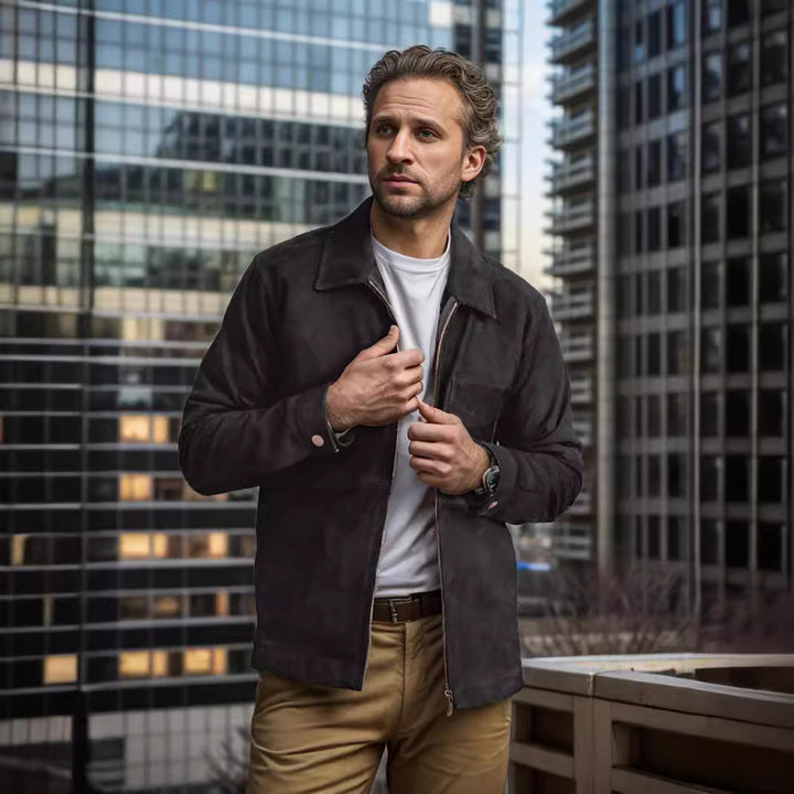 Herren modische Wildlederjacke mit Reißverschluss und Brusttasche Echoarchiv