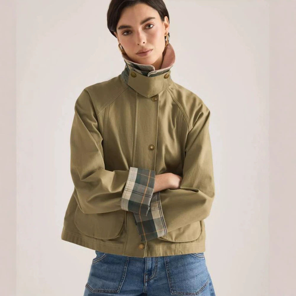 Damen Übergangsjacke mit Cordkragen, Karo-Innenmanschetten und aufgesetzten Taschen Echoarchiv