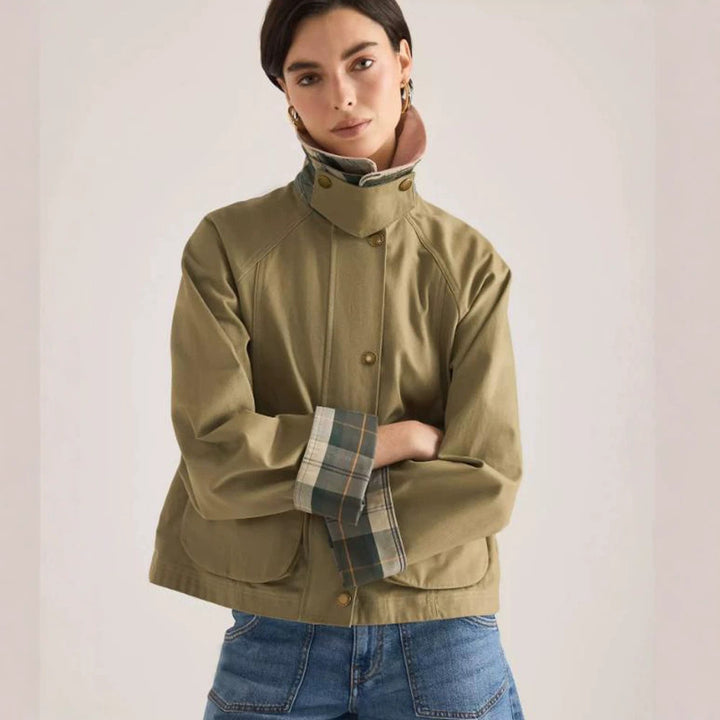 Damen Übergangsjacke mit Cordkragen, Karo-Innenmanschetten und aufgesetzten Taschen Echoarchiv