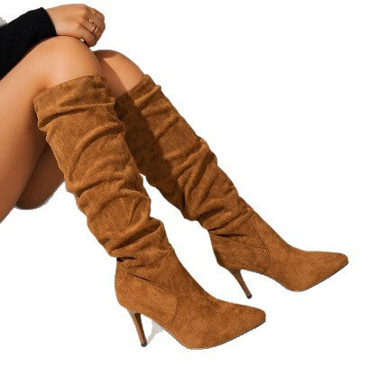 Damen Gestauchte kniehohe Veloursstiefel mit spitz zulaufender Kappe und schlankem Stiletto-Absatz Echo Archiv