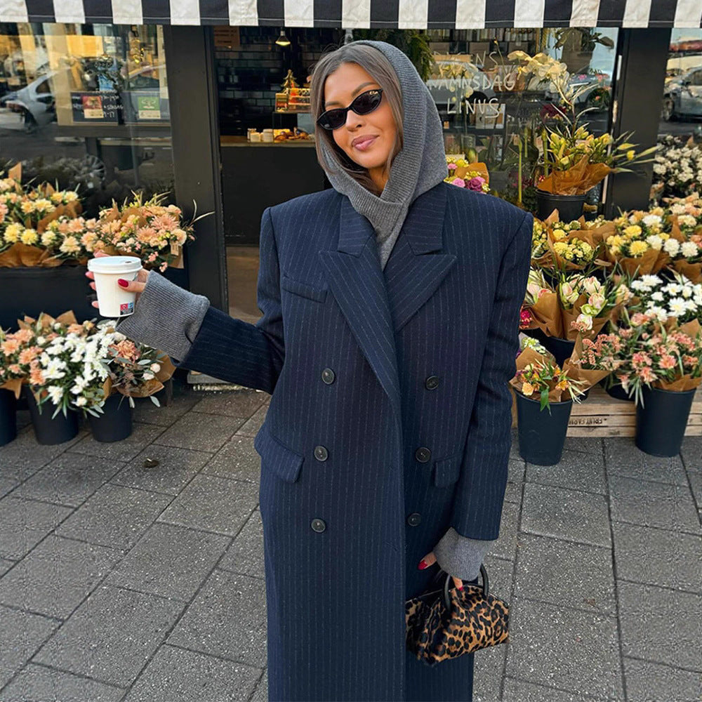 Damen Maximaler Oversize-Mantel im Nadelstreifen-Look mit doppelreihiger Knopfleiste und langen Silhouette Echo Archiv