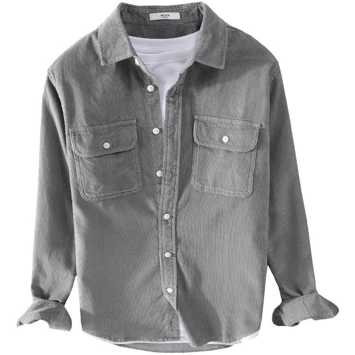 Herren Feincord-Hemdjacke im Worker‑Stil mit doppelten Brustpatten und entspanntem Schnitt Echoarchiv