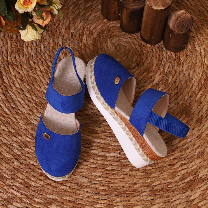 Damen  Espadrille-Keilpantoletten mit elastischem Fersenriemen, Veloursoptik-Obermaterial und geflochtenem Jute-Plateau Echo Archiv