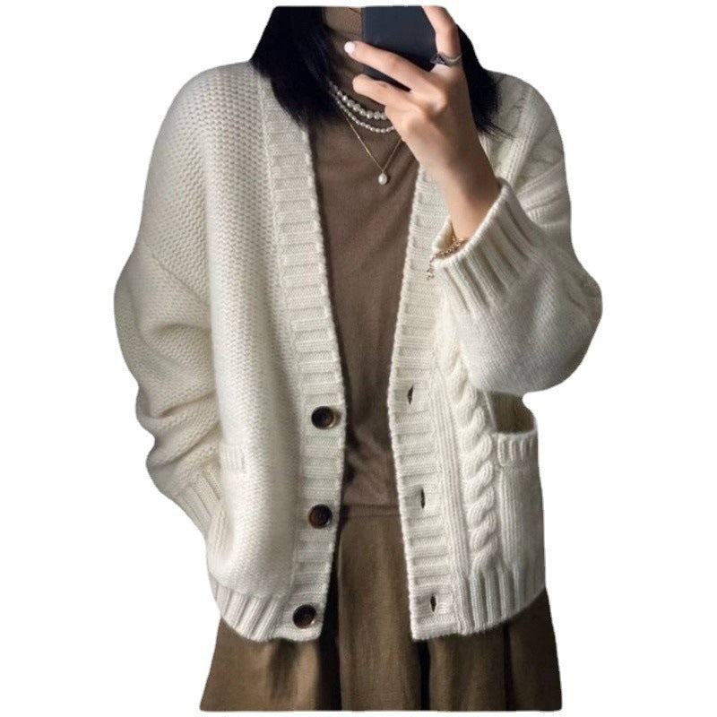 Damen Oversized Strickcardigan mit Zopfdetail, Eingrifftaschen und Knopfleiste Echoarchiv