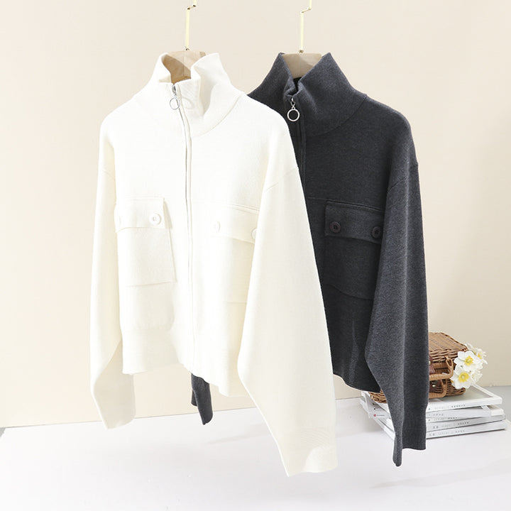Damen Kurze strukturierte Strickjacke mit Stehkragen, Metallreißverschluss & Brusttaschen Echo Archiv