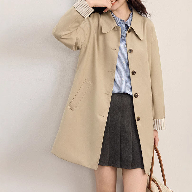 Damen Modische Übergangsjacke mit breitem Kragen und Knopfdetails Echoarchiv