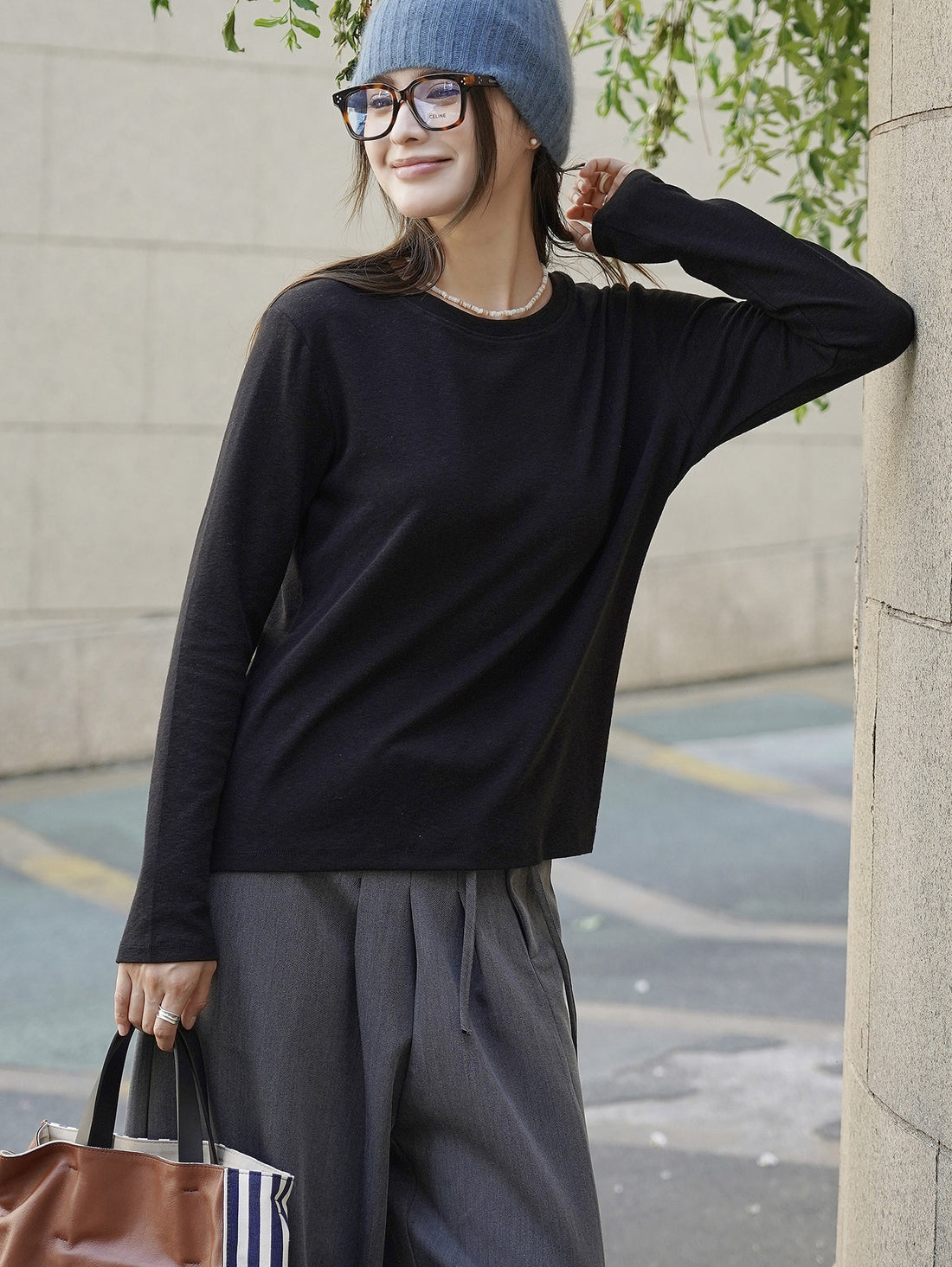 Damen Feines Longsleeve aus Bio-Baumwolljersey mit Rundhalsausschnitt und geradem Saum Echoarchiv