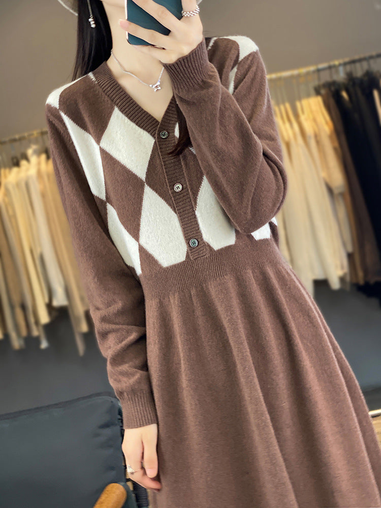 Damen Strick-Set mit V-Cardigan Rautenmuster und tailliertem Midirock Echoarchiv