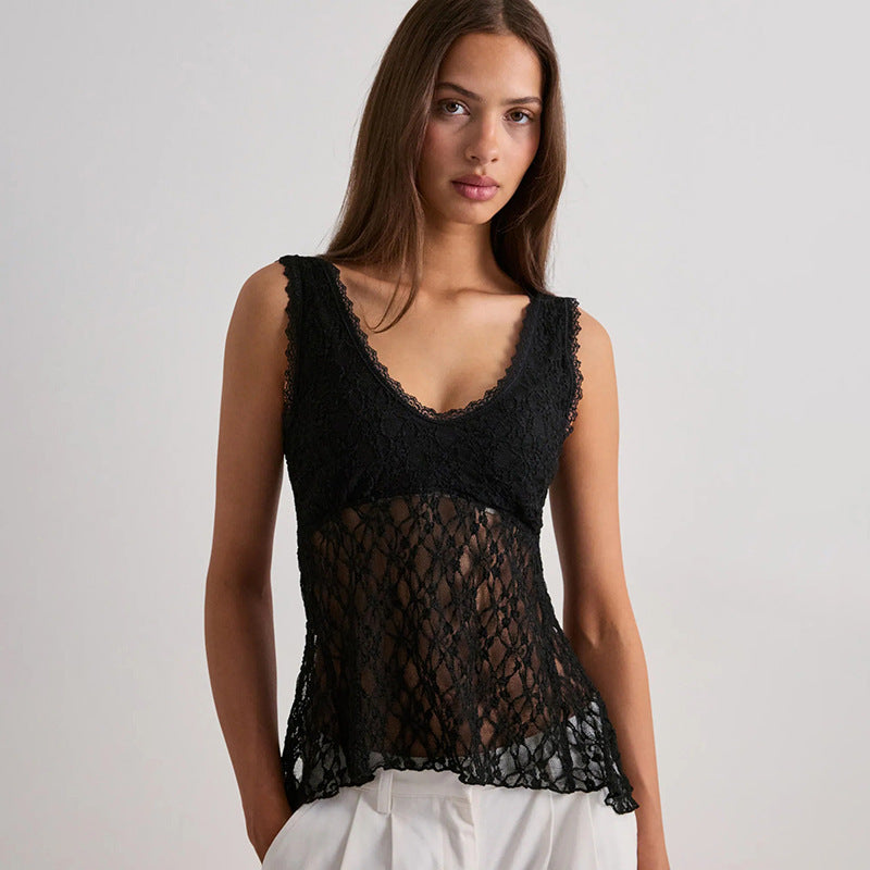 Damen Spitzentop mit elegantem Schnitt und durchscheinendem Design Echo Archiv