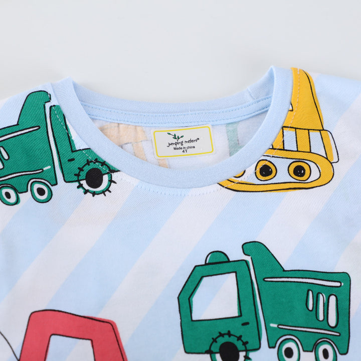 Jungen T-Shirt mit lebhaften Baufahrzeug-Motiven Echo Archiv