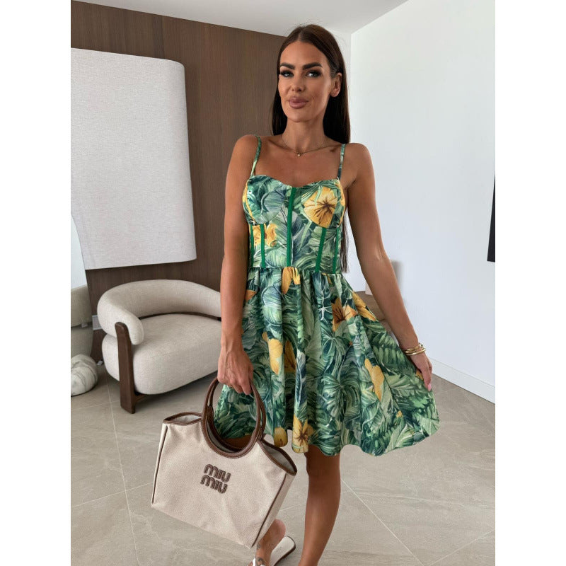 Damen Sommerliches Minikleid mit verzierten Trägern und floralem Design Echo Archiv