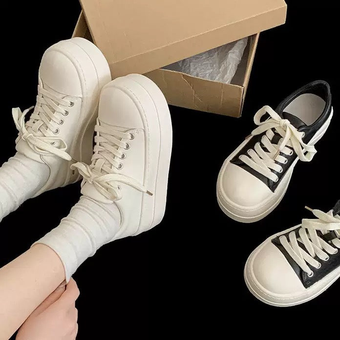 Damen Plateau-Sneaker mit modischem Design und bequemer Dämpfung Echo Archiv