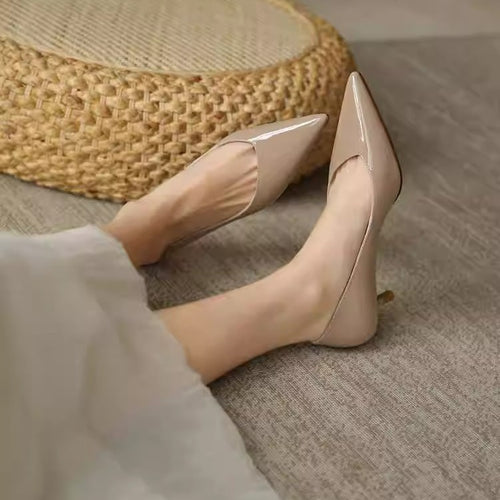 Damen Spitz zulaufende Lack-Pumps mit niedrigem Kittenabsatz – Lioré