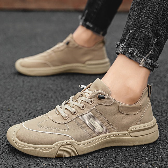 Damen Sportliche und bequeme Sneakers mit atmungsaktiver Oberstellung und griffiger Sohle Echo Archiv