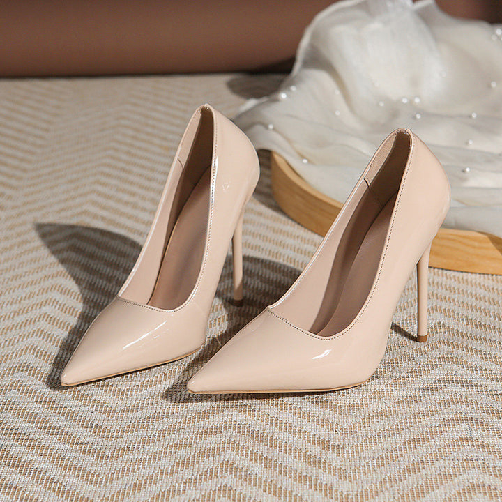 Damen Elegante spitz zulaufende Lackpumps mit extra hohem Stilettoabsatz – Lioré