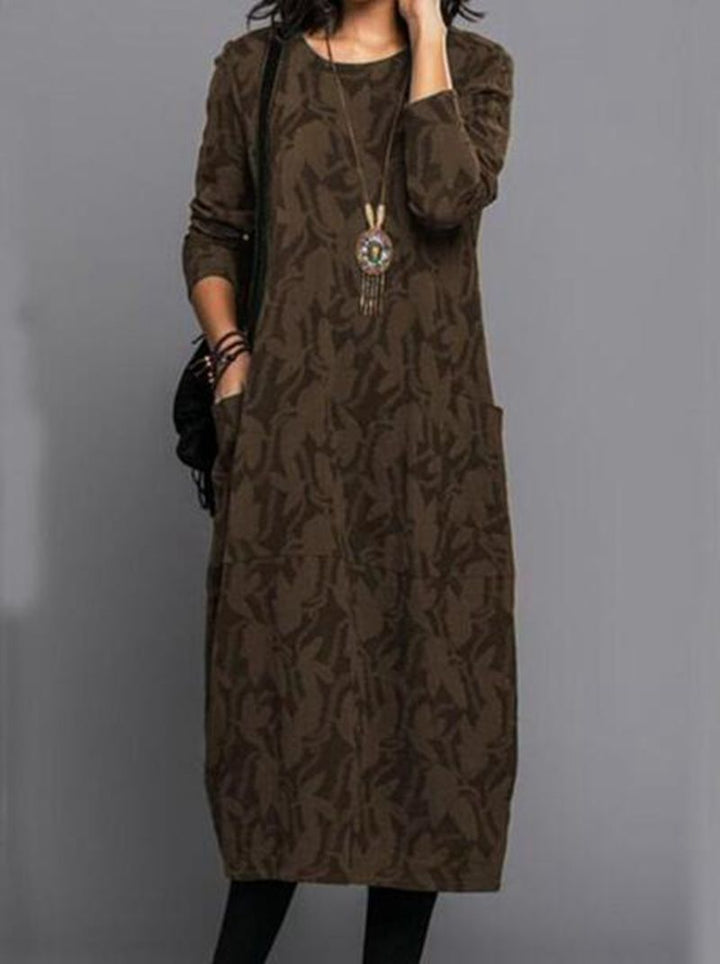 Damen nan locker geschnittenes Midikleid aus Feinstrick mit Ton-in-Ton-Jacquard, Rundhalsausschnitt und seitlichen Eingrifftaschen Echo Archiv