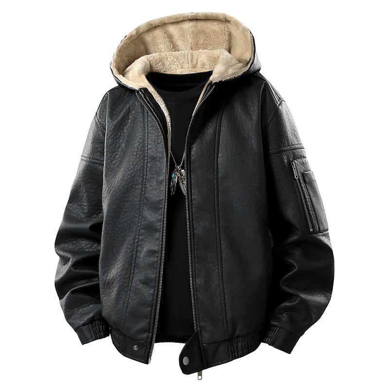 Herren Kunstleder-Bomberjacke mit Teddyfutter, Kapuze und Utility-Ärmeltasche Echo Archiv