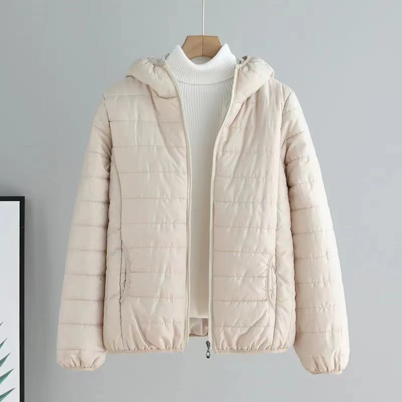 Damen leichte gesteppte Kapuzenjacke mit Thermoisolierung – Célinea