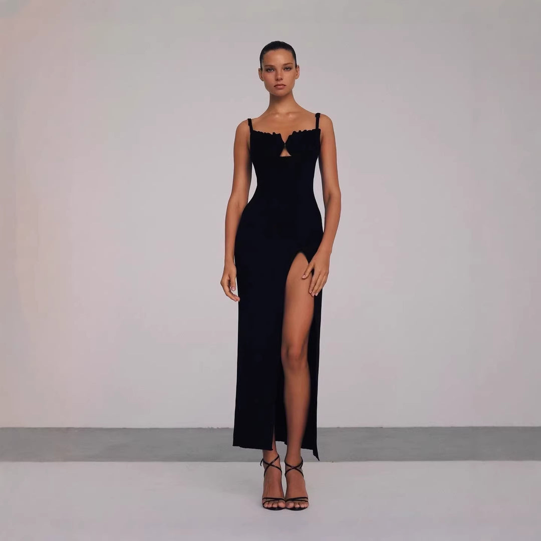 Damen figurbetontes Maxi-Kleid mit raffiniertem Schlitz und gepolsterten Trägern Echo Archiv