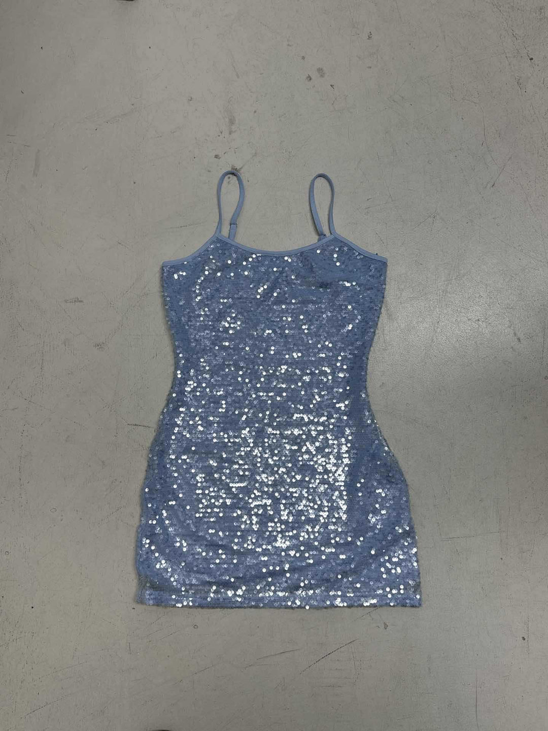 Damen Glitzerndes Party-Kleid mit Spaghettiträgern und figurbetontem Schnitt Echo Archiv