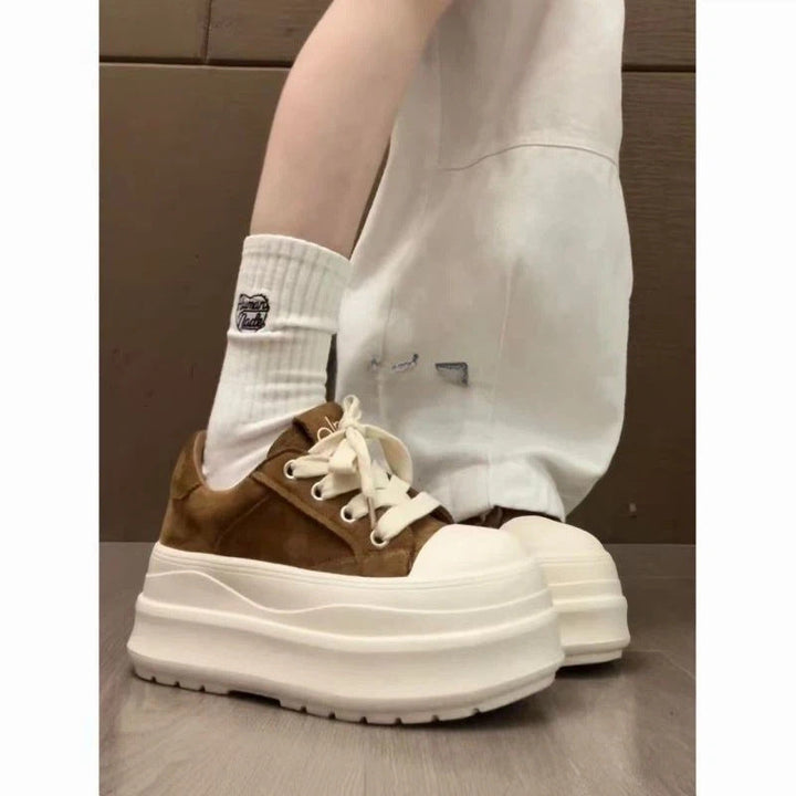 Damen Modische Plateau Sneakers mit weicher Sohle und lässigem Design Echo Archiv