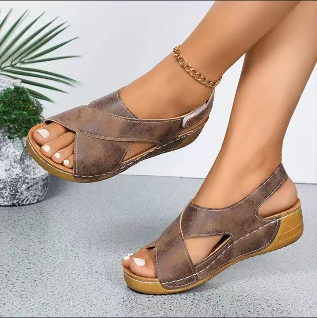 Damen  orthopädische Keilsandalen mit Memory-Foam und verstellbarem Fersenriemen Echo Archiv