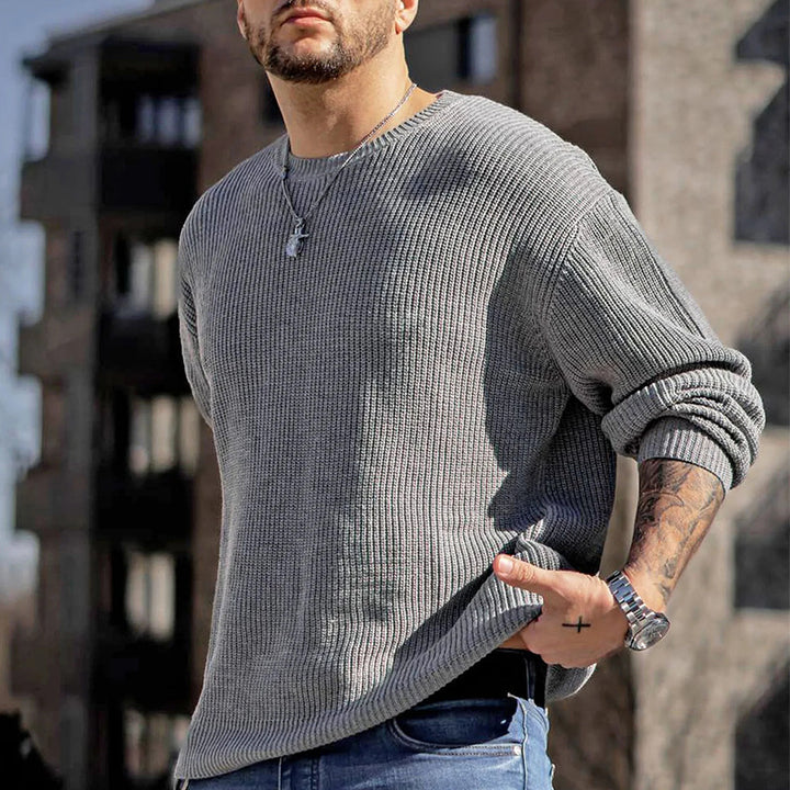Herren Lockerer Strukturstrick-Pullover mit Rundhalsausschnitt und überschnittener Schulter Echoarchiv