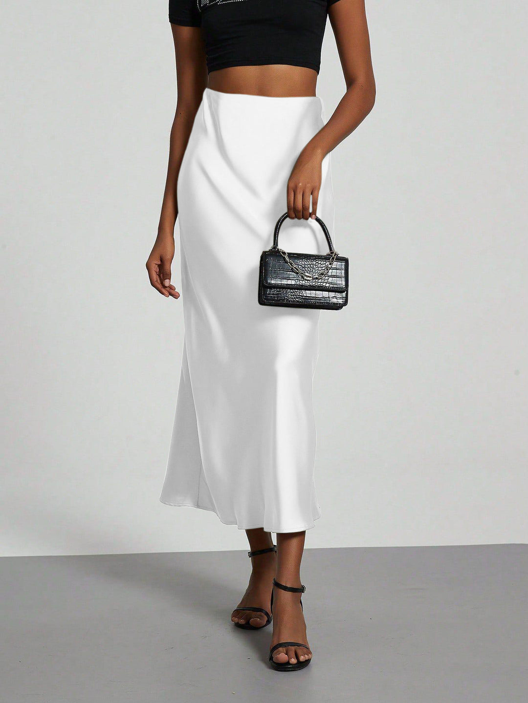 Damen Elegante und fließende Satin Maxiröcke Echo Archiv