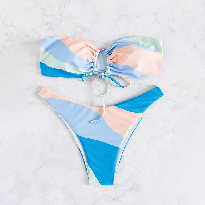Damen Bandeau-Bikini mit verspieltem Schnitt Echo Archiv