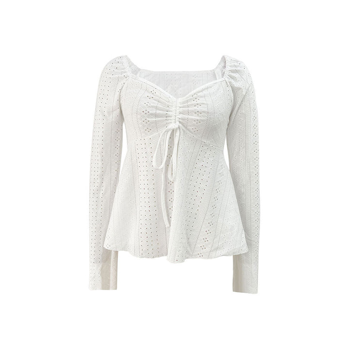 Damen besticktes Broderie-Anglaise Langarm-Top mit Raffung, V‑Ausschnitt‑Effekt und tailliertem Schößchen – Élovi
