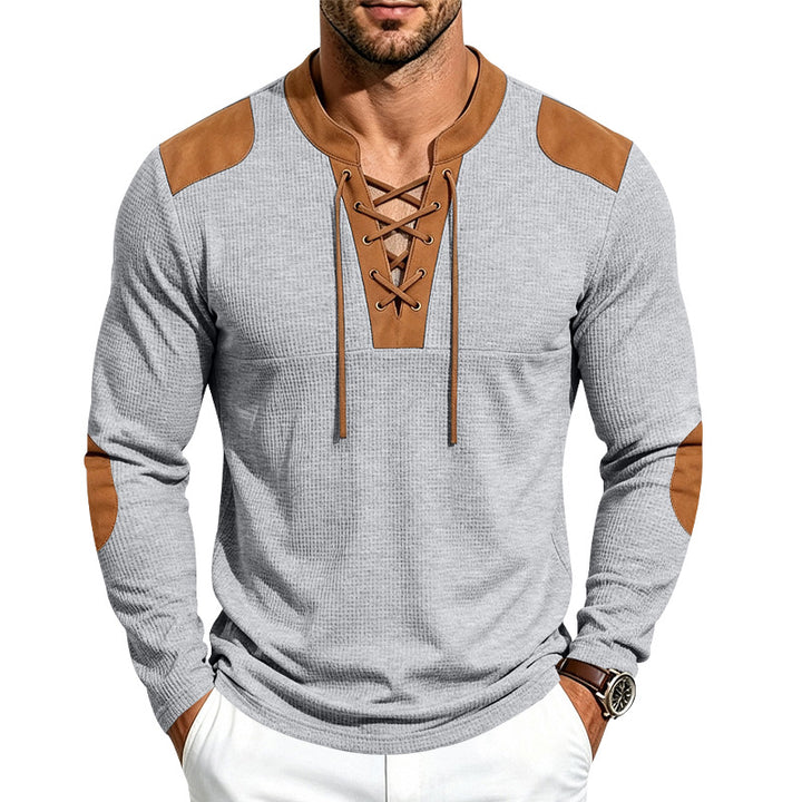 Herren Langarm-Waffelshirt mit Schnürkragen und Kunstlederapplikationen – Marzano