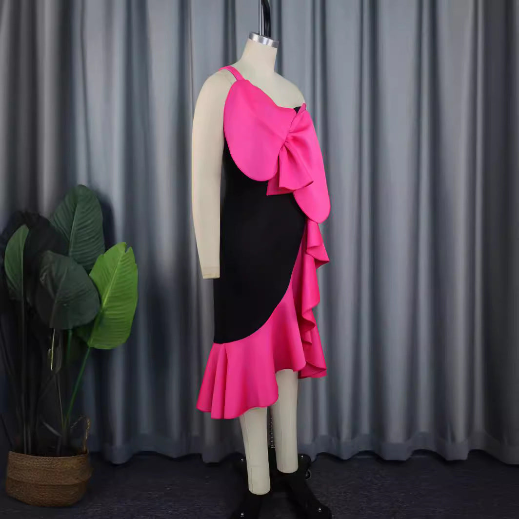 Damen Elegantes Cocktailkleid mit statementvollem Rüschen-Design und Übergröße Echo Archiv