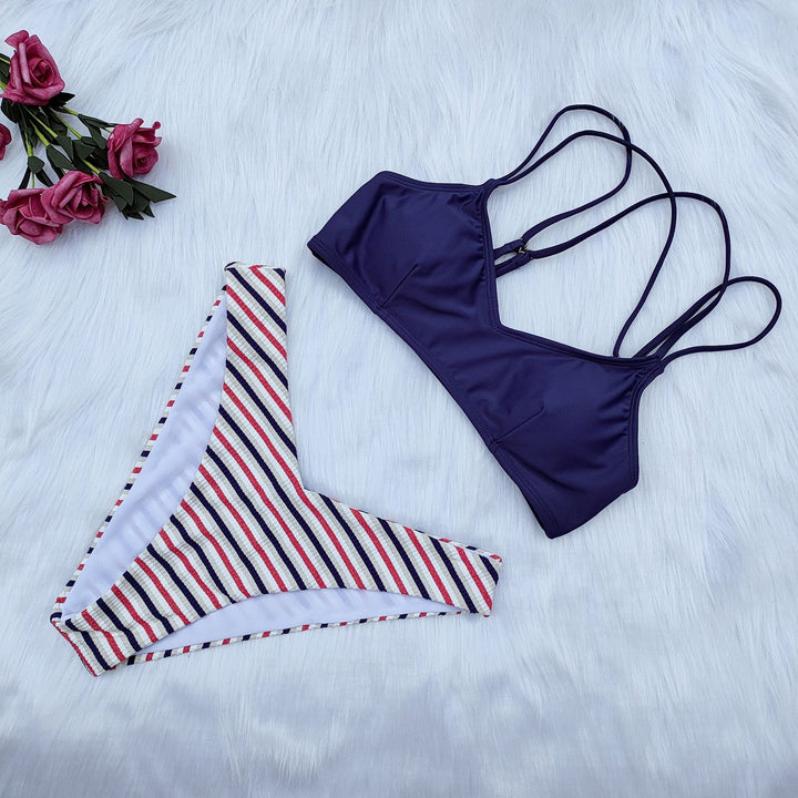 Damen Triangel-Bikini mit mehrfachen Trägern Echo Archiv