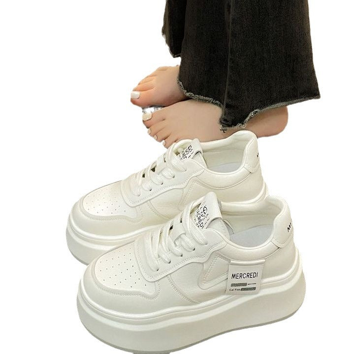 Damen Sneaker mit hohem Plateau und atmungsaktivem Obermaterial Echo Archiv